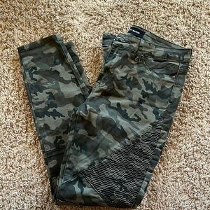 Camo Ashley Mason stretchy jeans